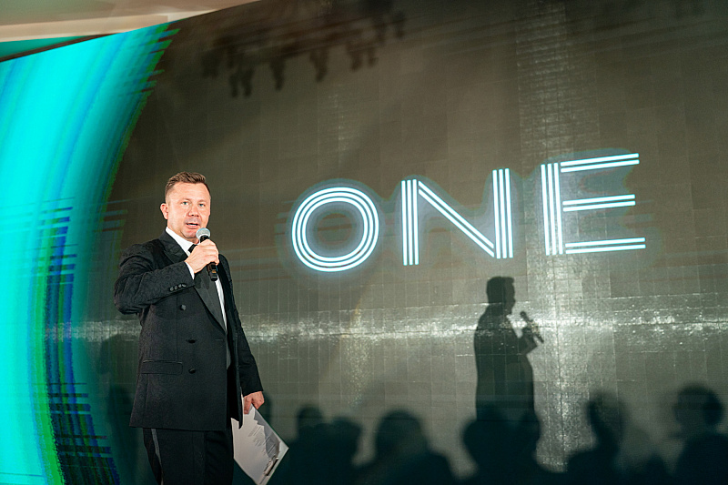 Год вместе: День рождения VERUM ONE