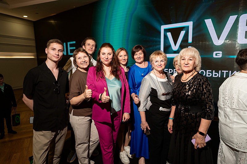 Год вместе: День рождения VERUM ONE