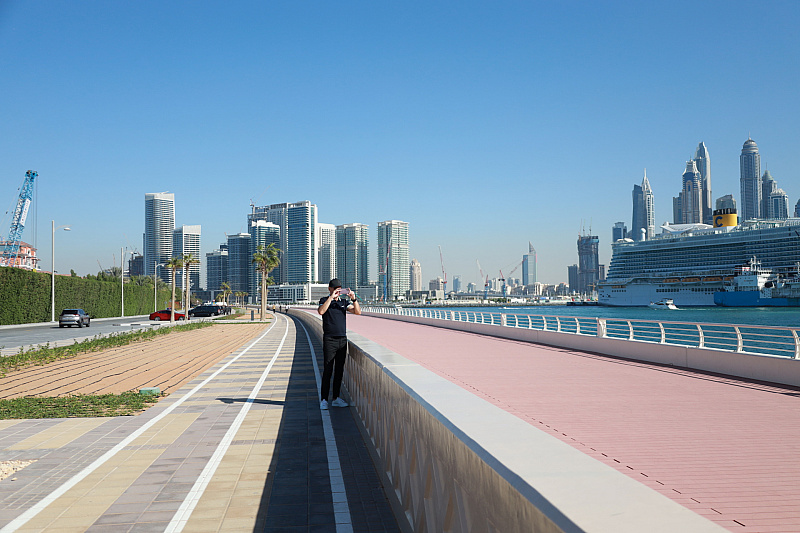 Verum Global в Dubai.