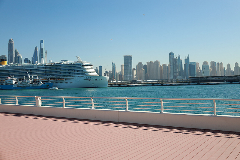 Verum Global в Dubai.