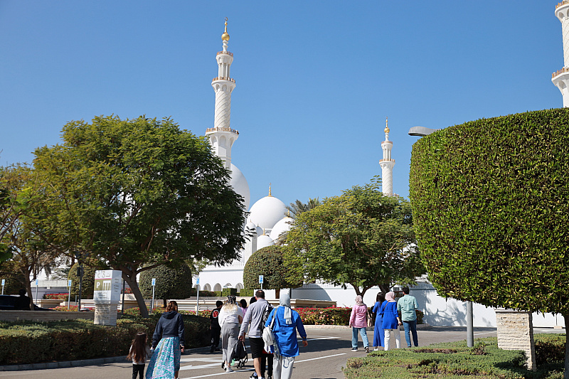 Verum Global в Dubai.