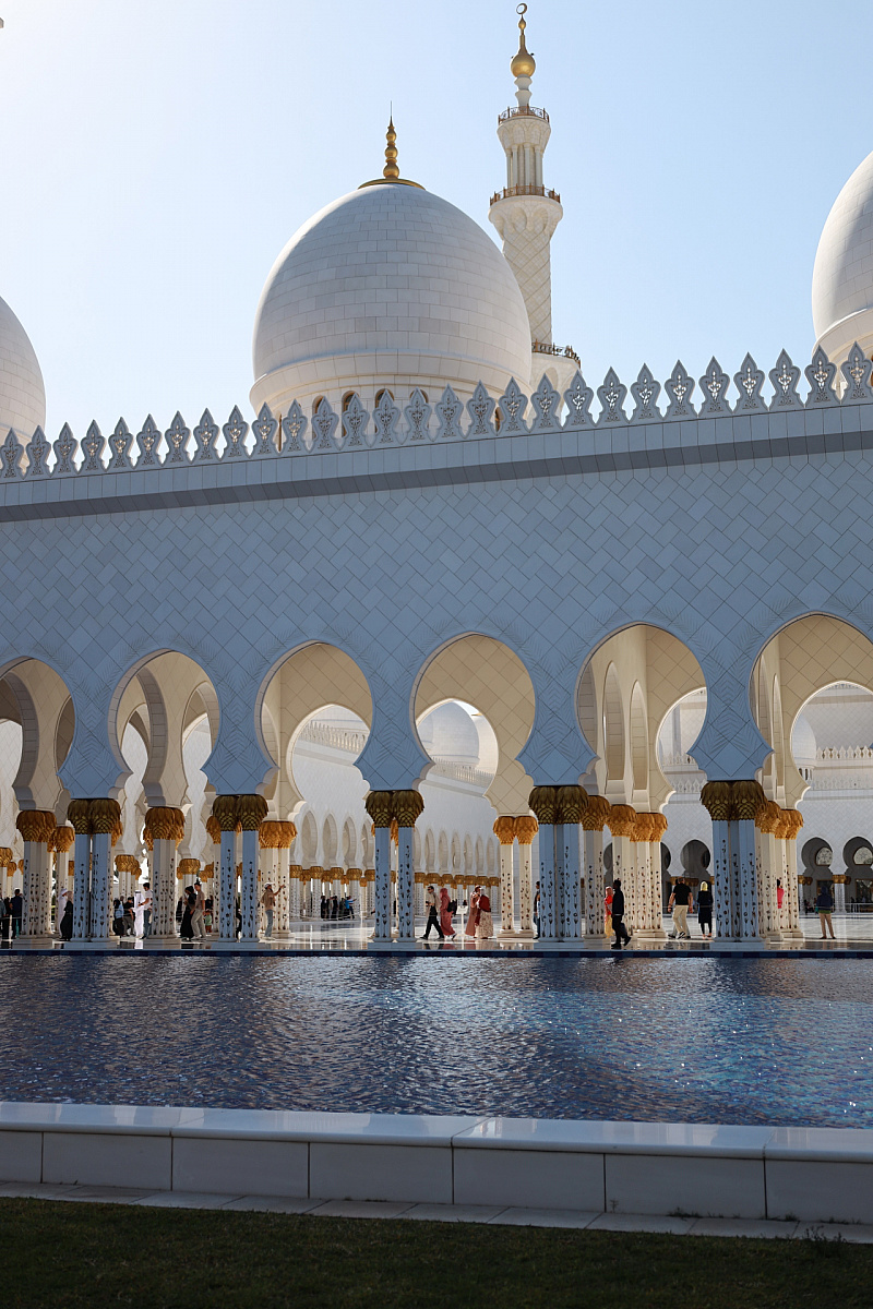 Verum Global в Dubai.